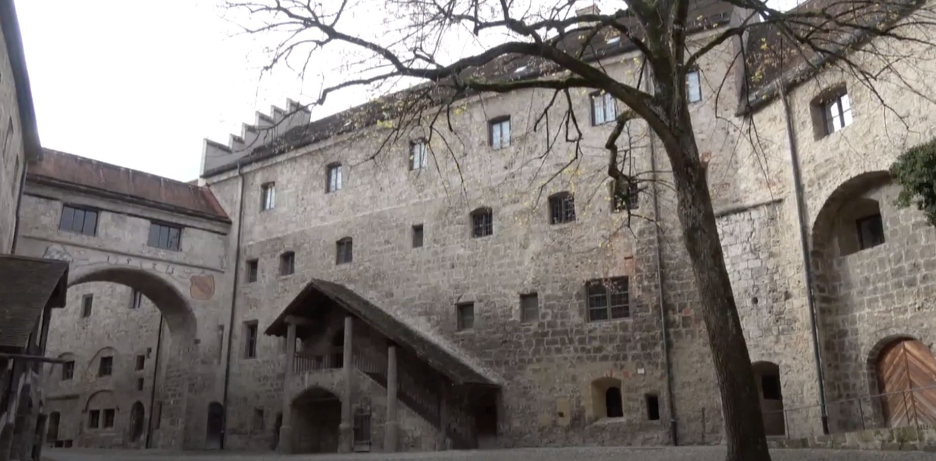 longest castle burghausen courtyard masonry work