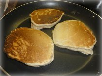 pancakes with buttermilk,pancake recipe,pancakes,buttermilk pancakes,best recipe for pancakes,recipes for pancakes,simple pancakes,healthy for breakfast,easy and simple recipes,pancake with buttermilk